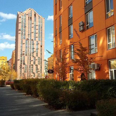 Positive Smile Studio Apartment In The Colorful Comfort Town Residental Complex. Kt-06. Киев Экстерьер фото