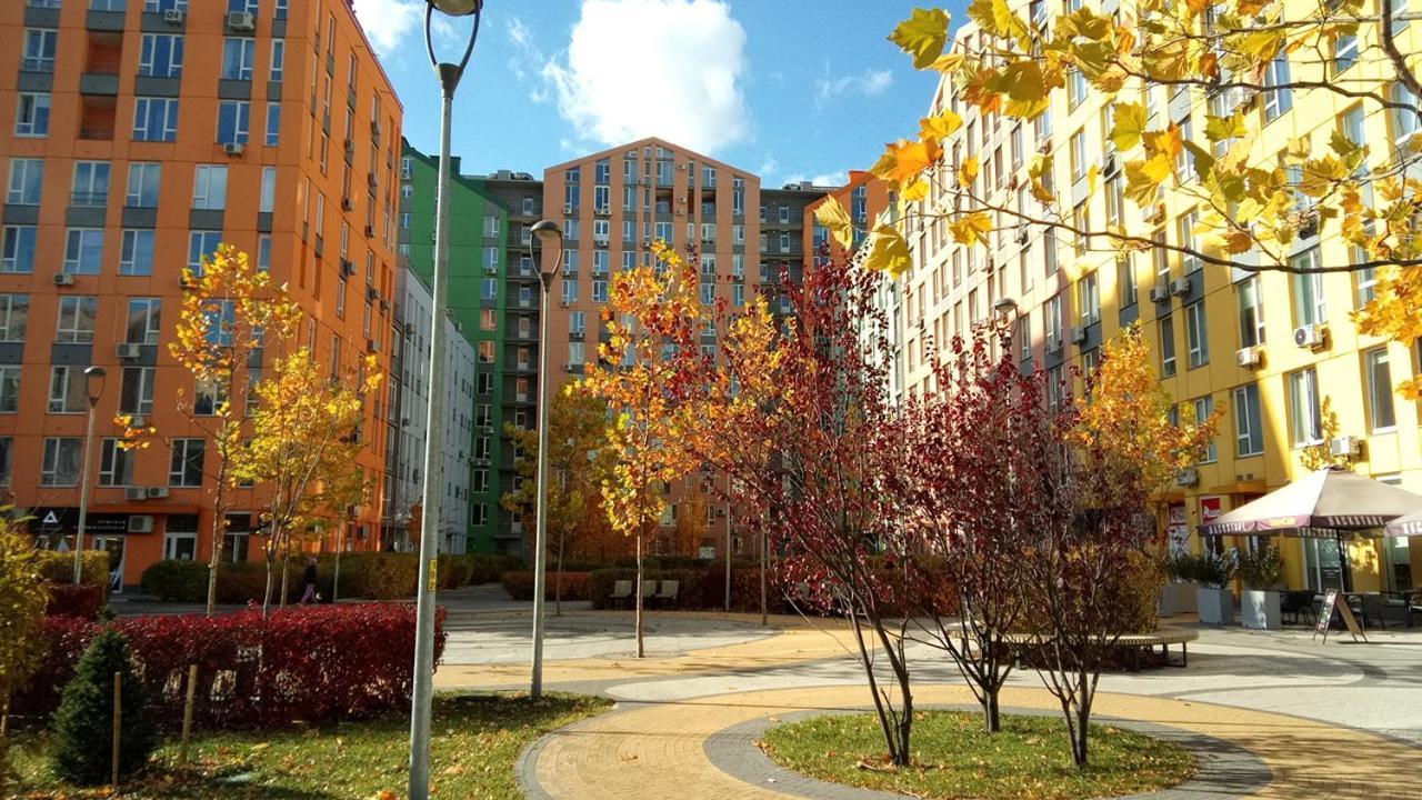 Positive Smile Studio Apartment In The Colorful Comfort Town Residental Complex. Kt-06. Киев Экстерьер фото