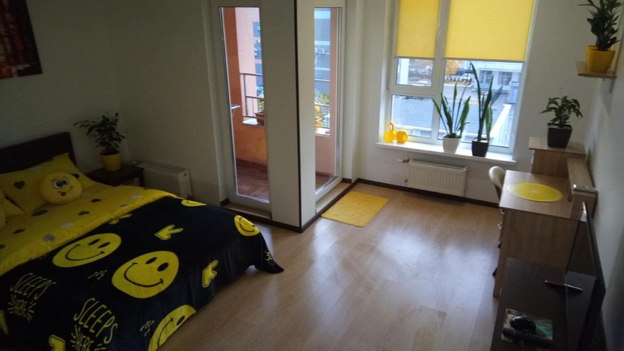Positive Smile Studio Apartment In The Colorful Comfort Town Residental Complex. Kt-06. Киев Экстерьер фото