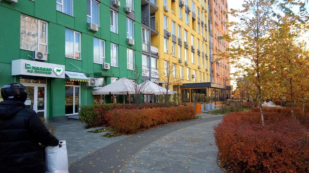 Positive Smile Studio Apartment In The Colorful Comfort Town Residental Complex. Kt-06. Киев Экстерьер фото