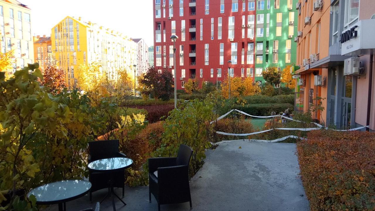 Positive Smile Studio Apartment In The Colorful Comfort Town Residental Complex. Kt-06. Киев Экстерьер фото